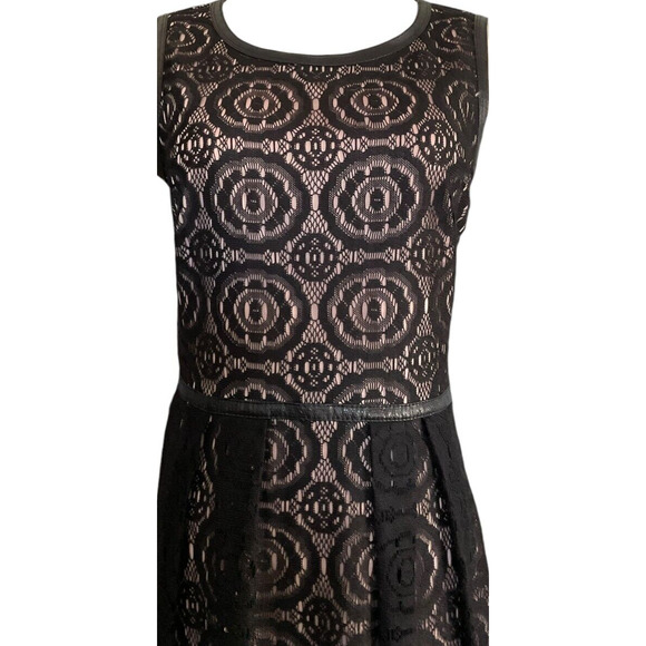 Enfocus Studio Black Lace Size 8 Nude Lined Dress A Line Faux Leather Trim - Picture 9 of 11
